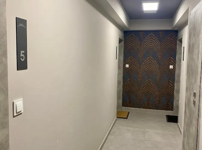 Baltic 16b/5 דירה *